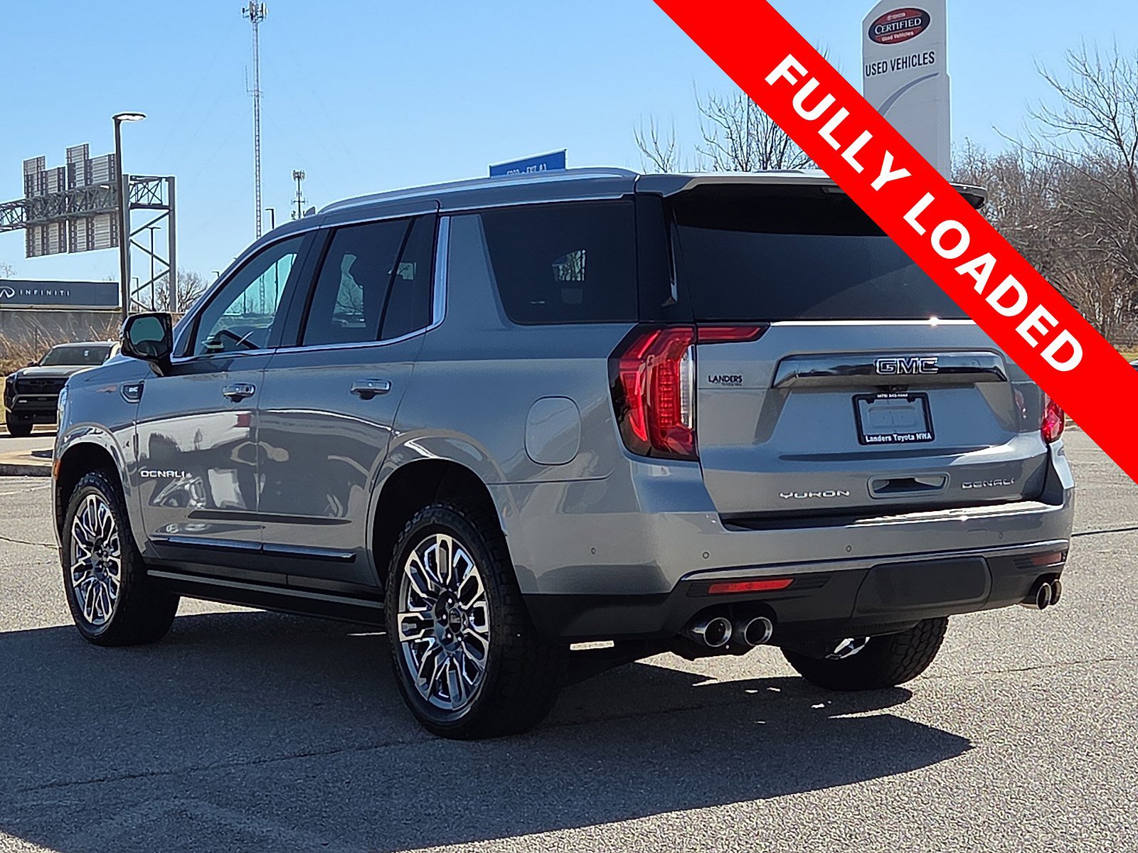 Used 2023 GMC Yukon Denali Ultimate image 4