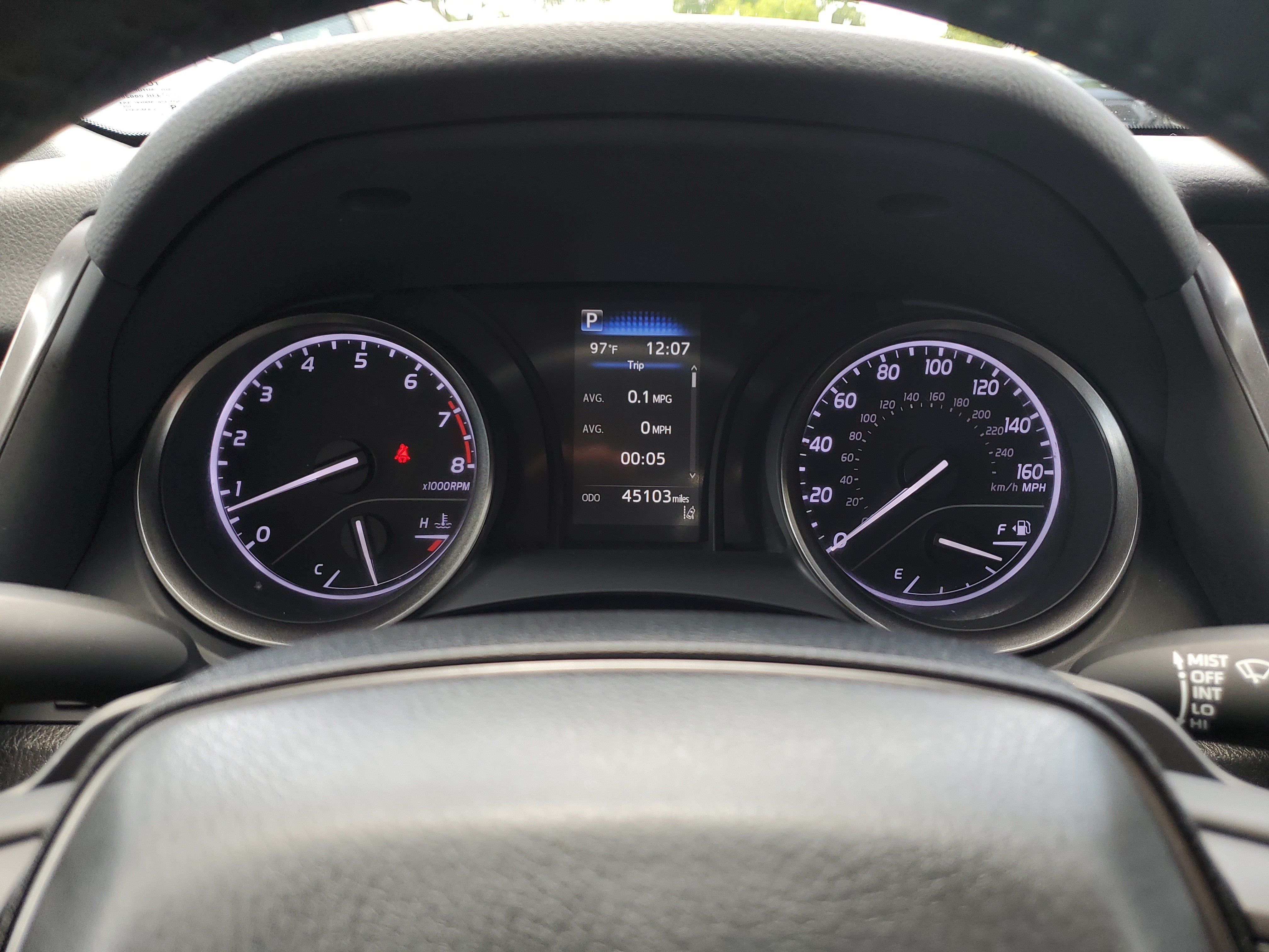 Used 2022 Toyota Camry SE FWD image 23