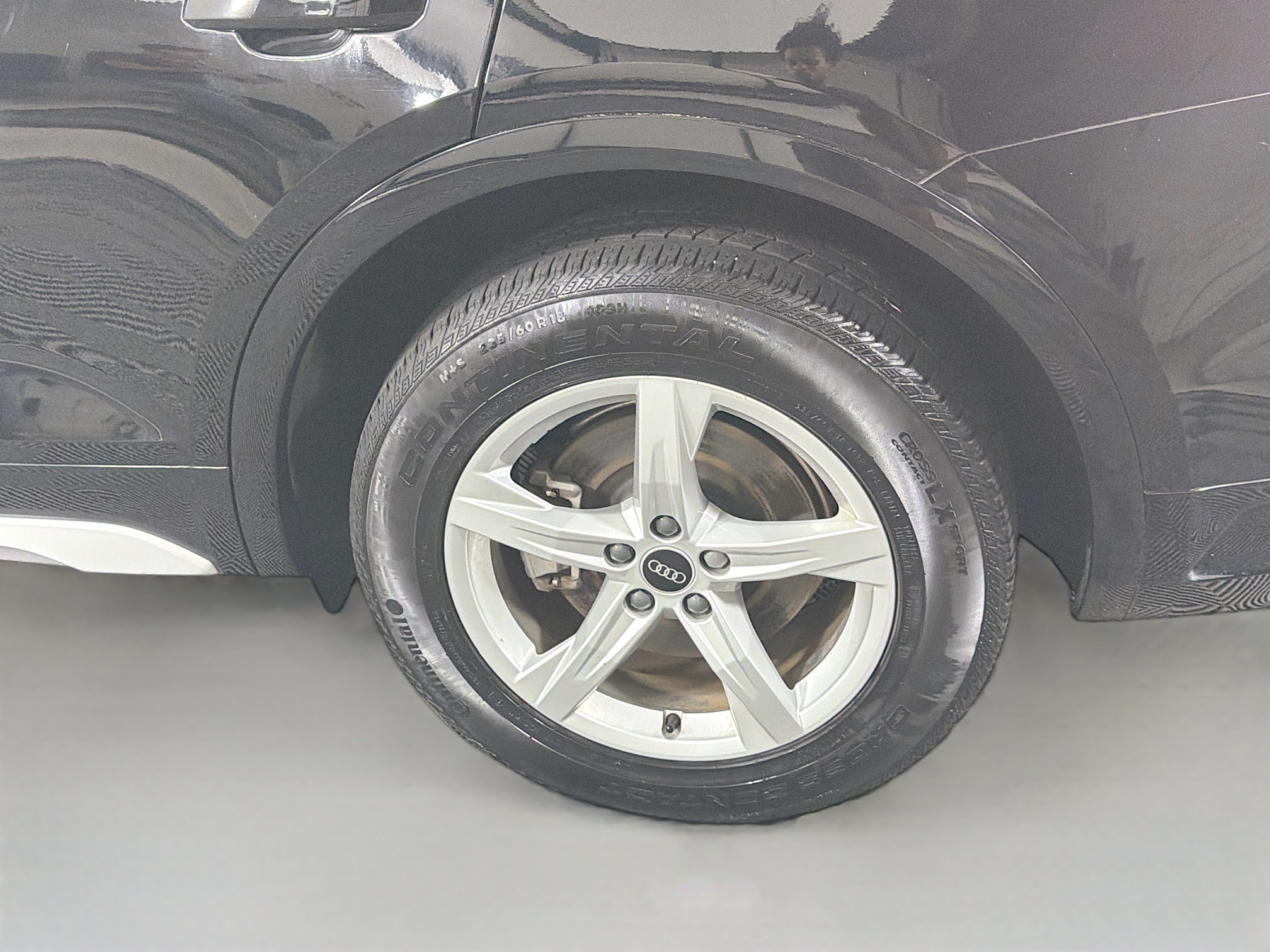 Used 2021 Audi Q5 2.0T Premium w/ Convenience Package AWD/4WD image 11
