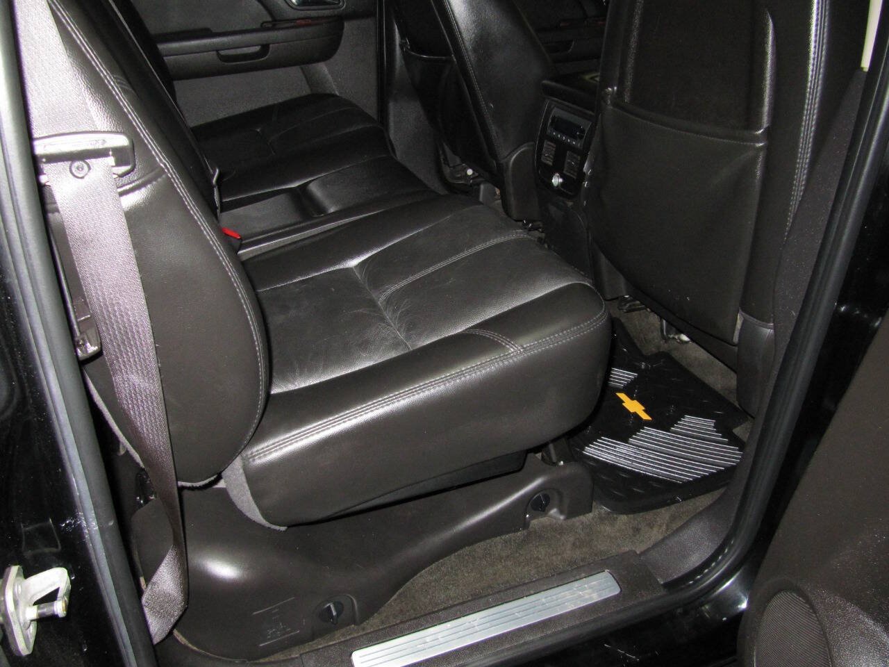 Used 2008 Chevrolet Avalanche LTZ w/ LTZ Preferred Equipment Group AWD/4WD image 26