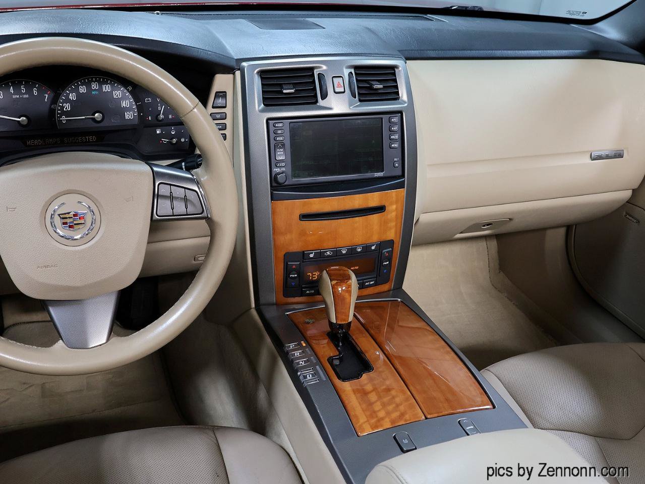 Used 2008 Cadillac XLR RWD image 17