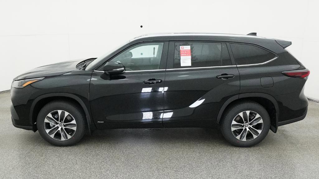 New 2026 Toyota Highlander XLE image 24