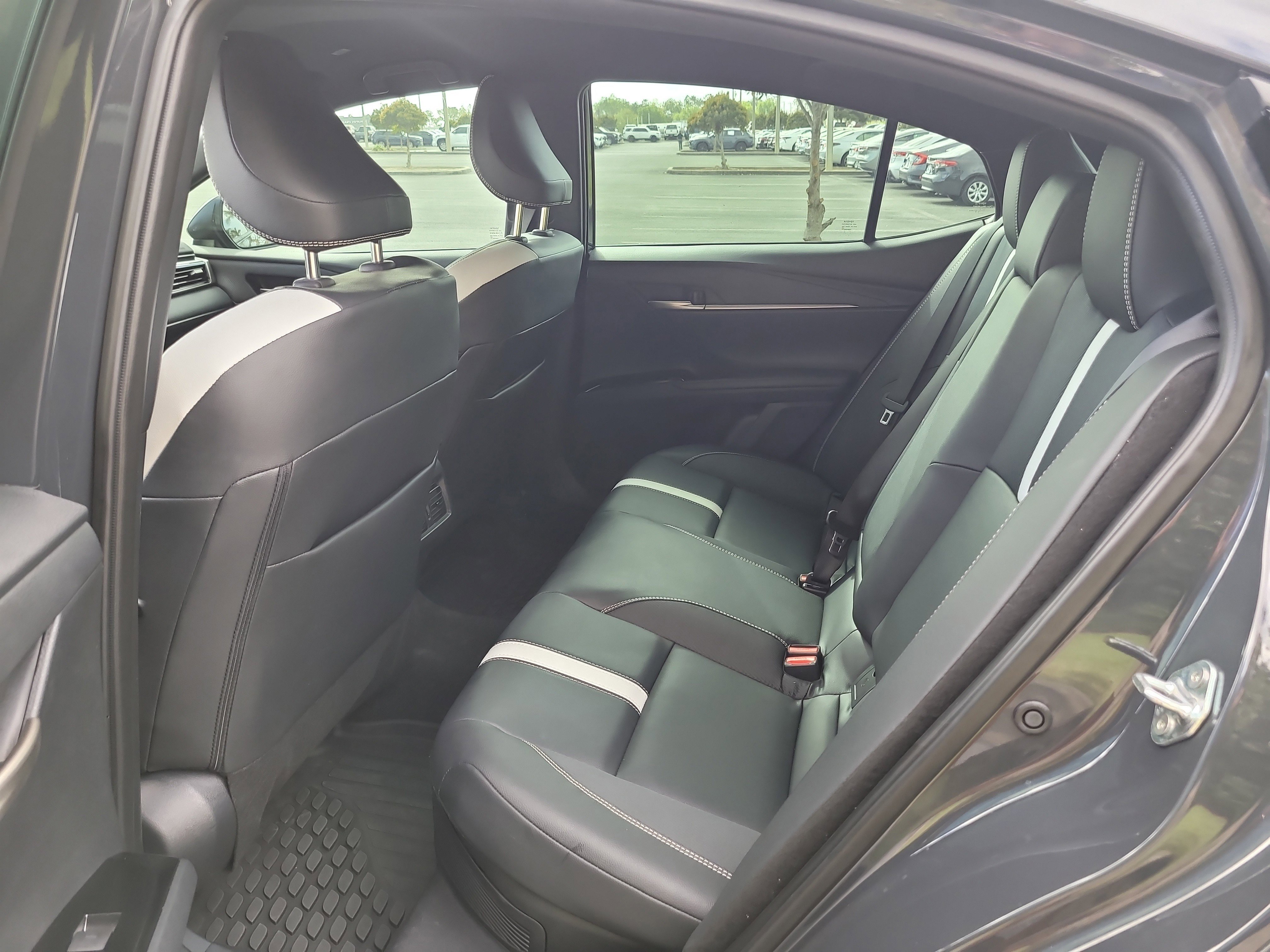 Certified 2025 Toyota Camry SE w/ Convenience Package image 13