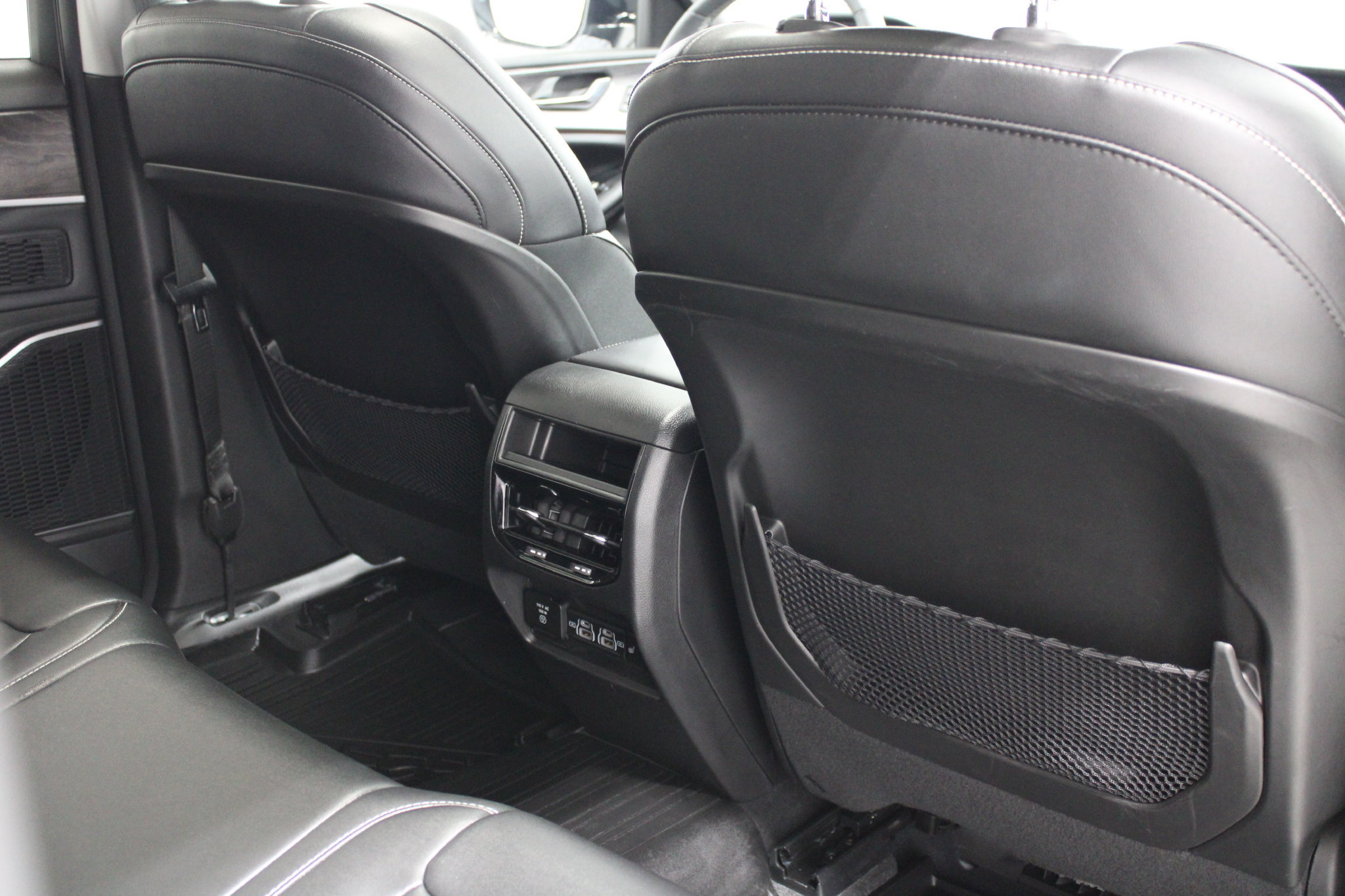 Used 2022 Jeep Grand Cherokee Limited 4xe AWD/4WD image 21