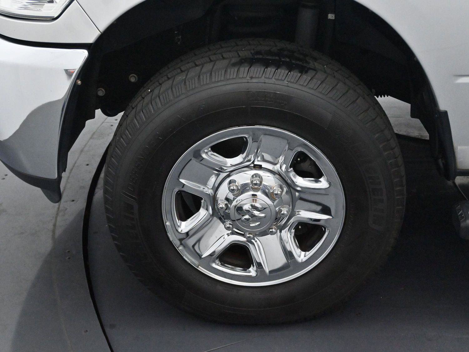 Used 2018 RAM 2500 SLT image 30