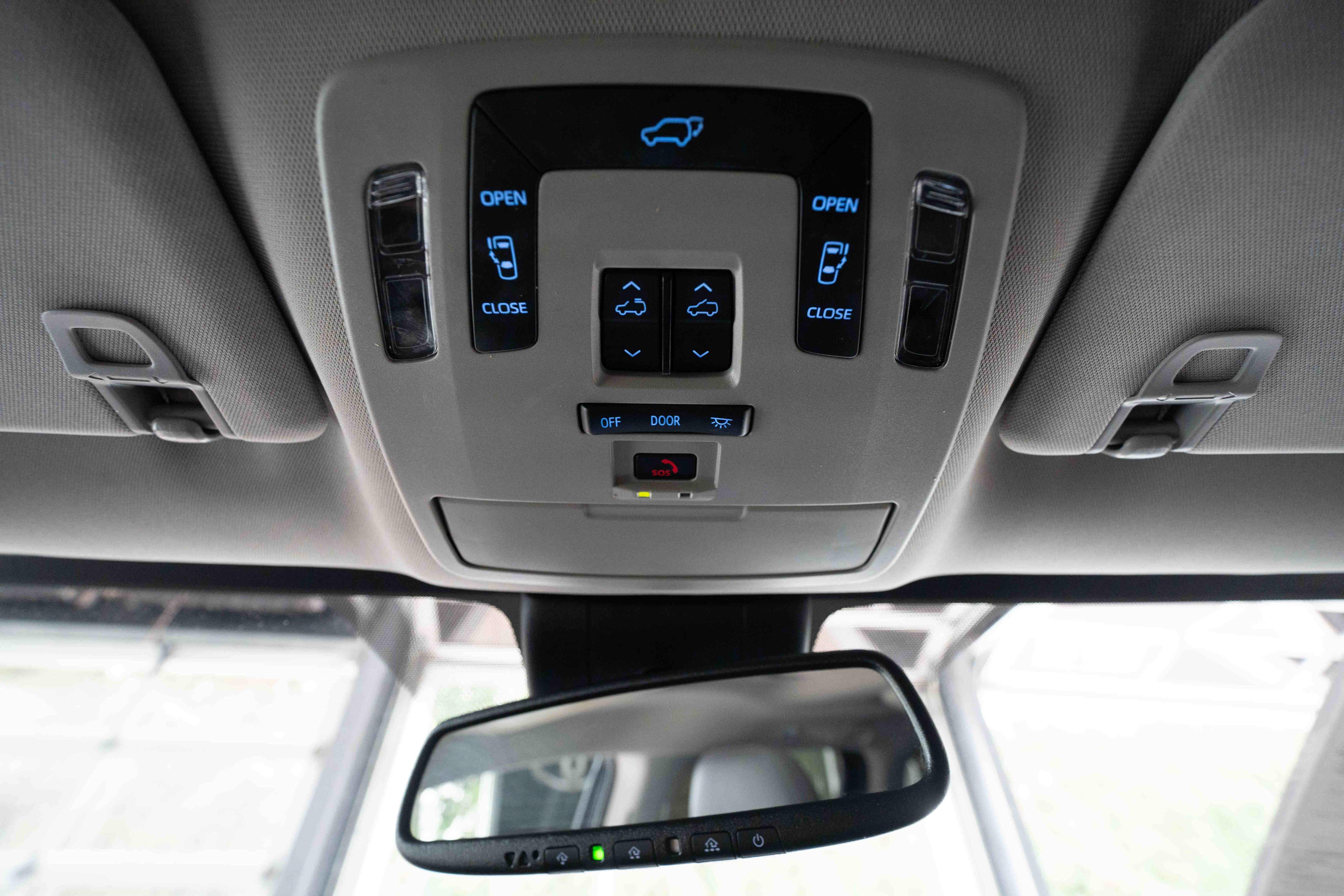 Certified 2023 Toyota Sienna XLE w/ XLE Plus Package AWD/4WD image 18