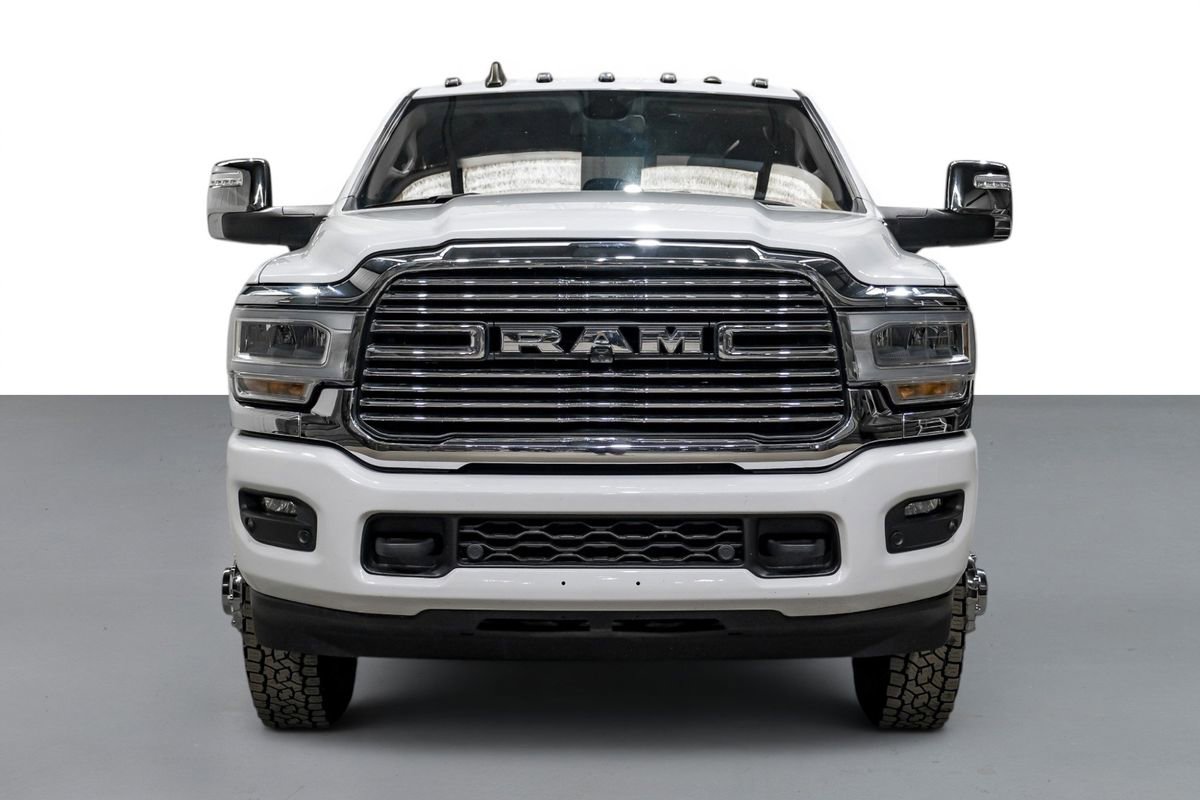 Used 2024 RAM 3500 Laramie w/ Towing Technology Group AWD/4WD image 3