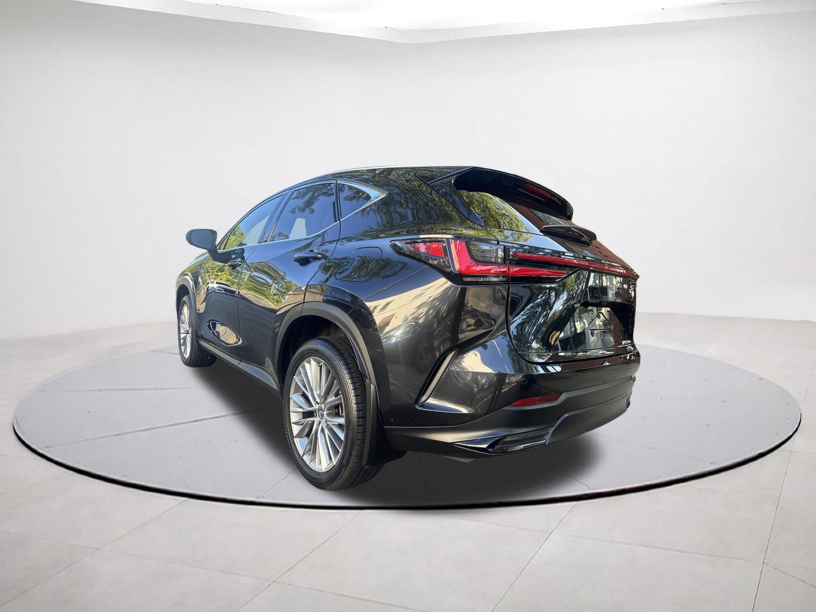 Used 2023 Lexus NX 350 AWD w/ Luxury Package image 5
