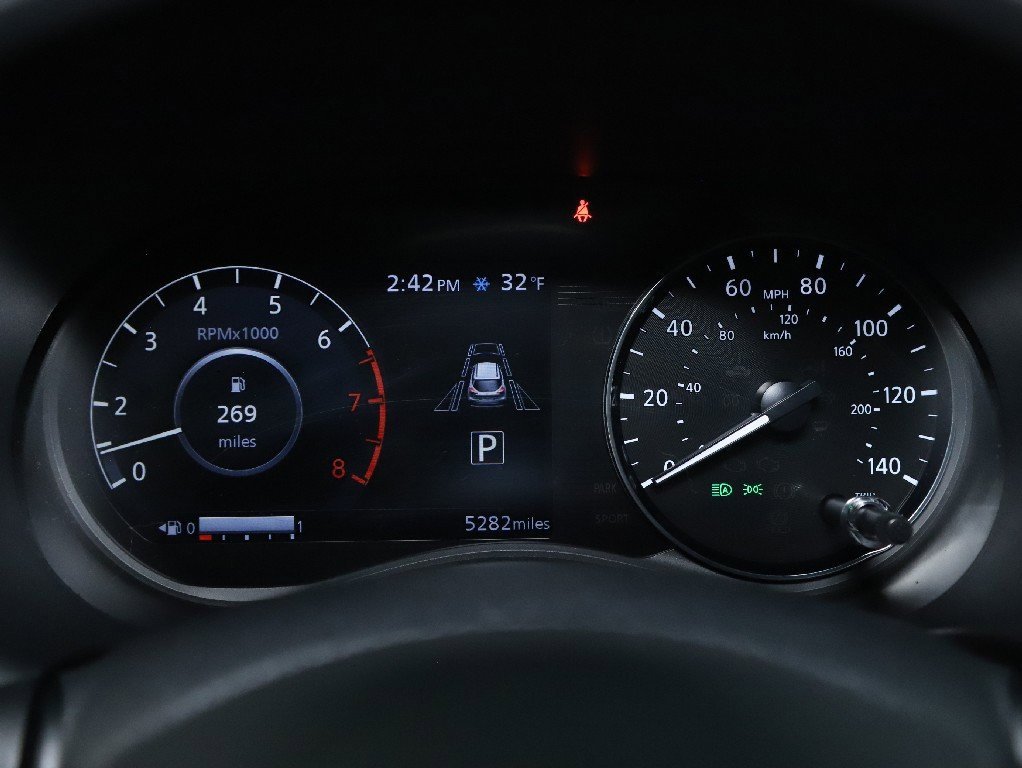 Certified 2024 Nissan Kicks SV w/ Interior Electronics Package image 24