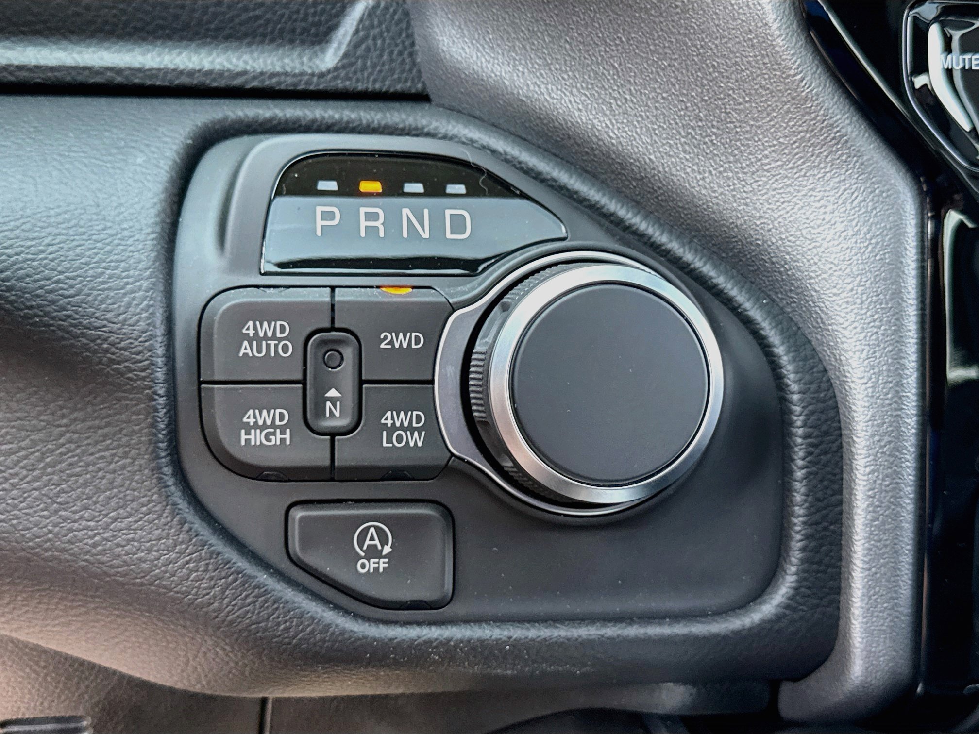 New 2026 RAM 1500 Big Horn AWD/4WD image 13