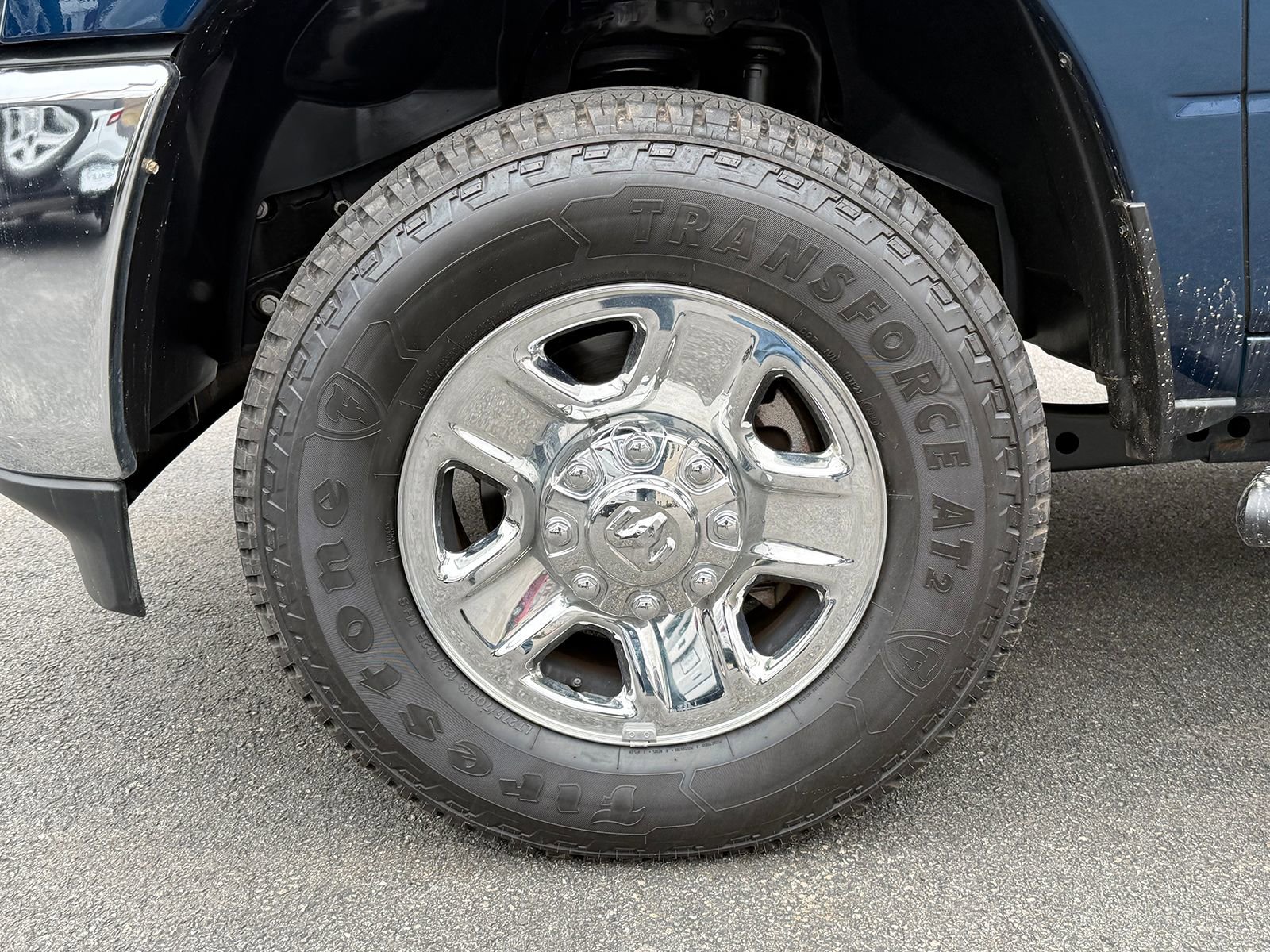 Used 2024 RAM 2500 Tradesman w/ Chrome Appearance Group image 9