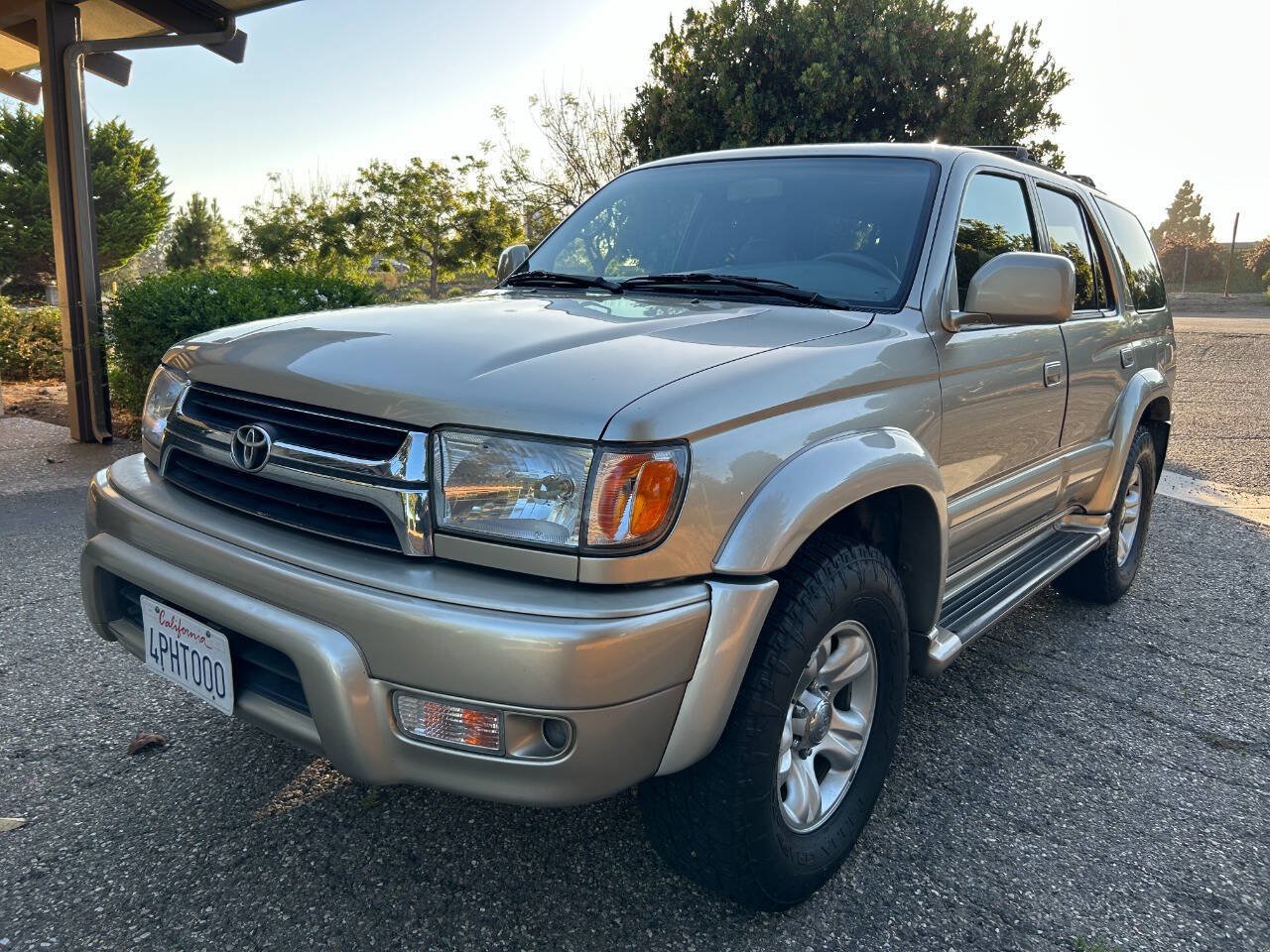Used 2001 Toyota 4Runner Limited RWD image 2