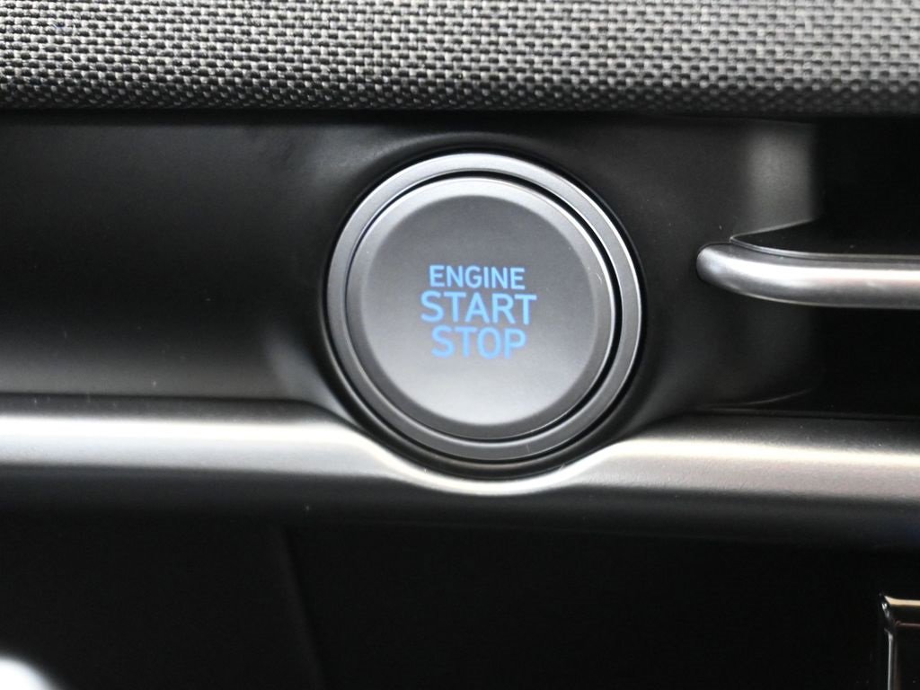 New 2026 Hyundai Tucson Limited image 33