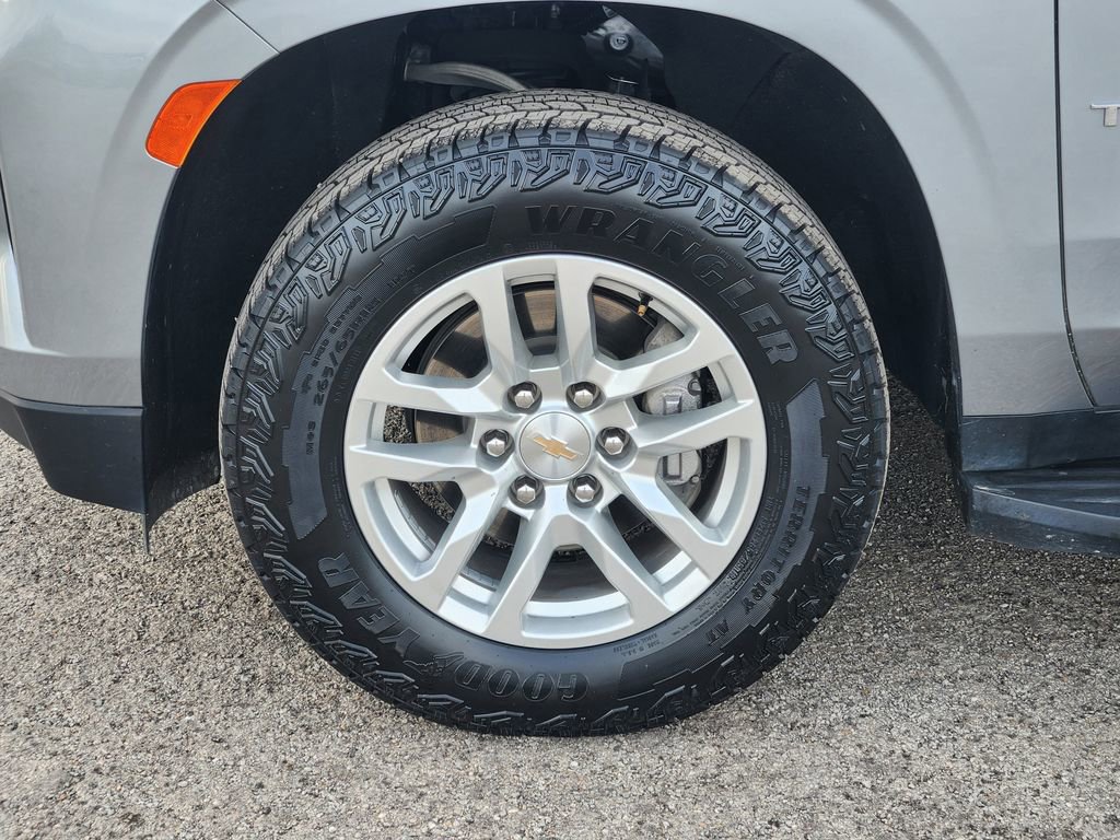 Used 2024 Chevrolet Tahoe LT image 12