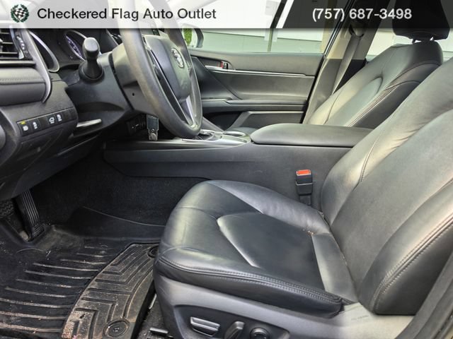 Used 2021 Toyota Camry LE FWD image 8