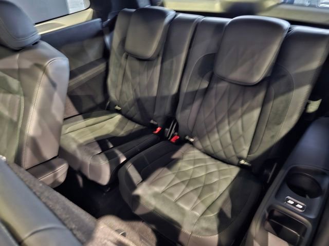 New 2025 Mercedes-Benz GLS 63 AMG 4MATIC image 24