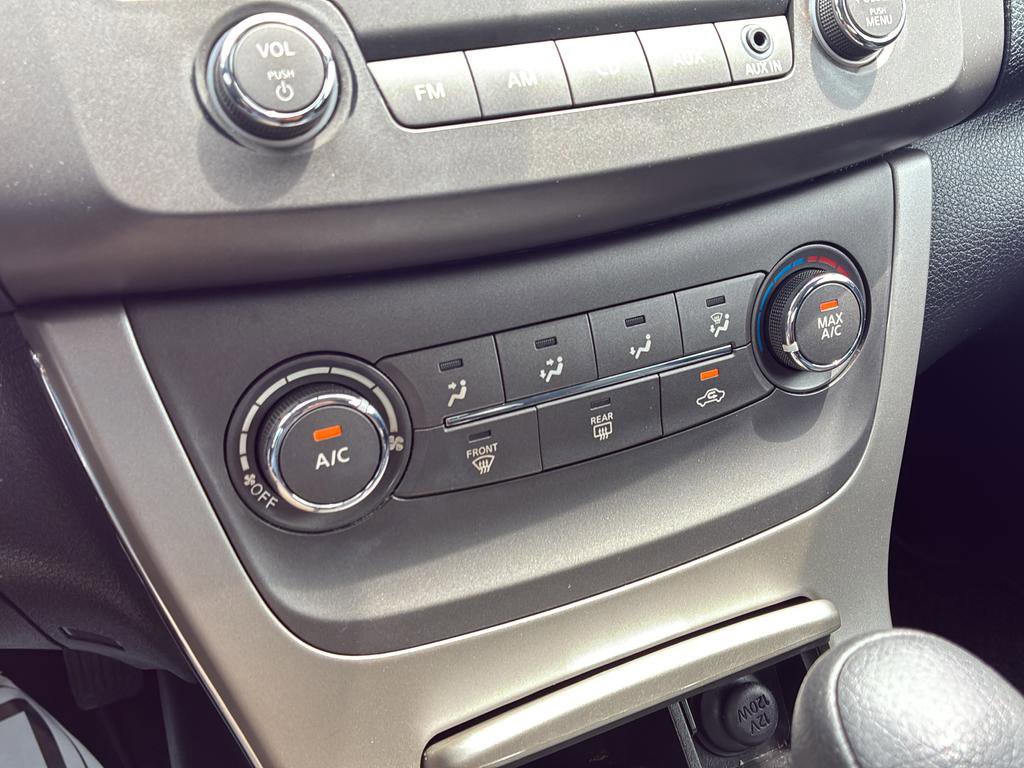 Used 2014 Nissan Sentra S FWD image 26