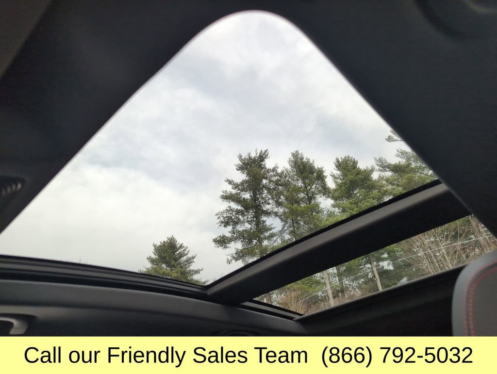 Used 2024 Alfa Romeo Stelvio Quadrifoglio image 25