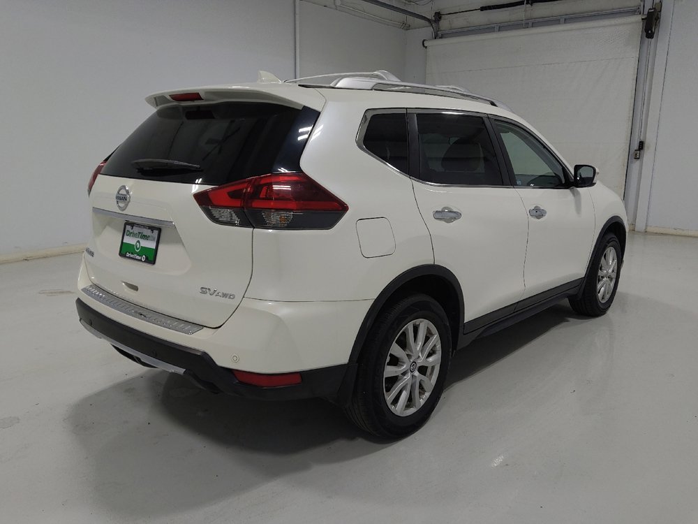 Used 2020 Nissan Rogue SV AWD/4WD image 9