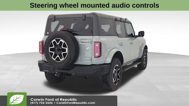 Used 2023 Ford Bronco Outer Banks image 8