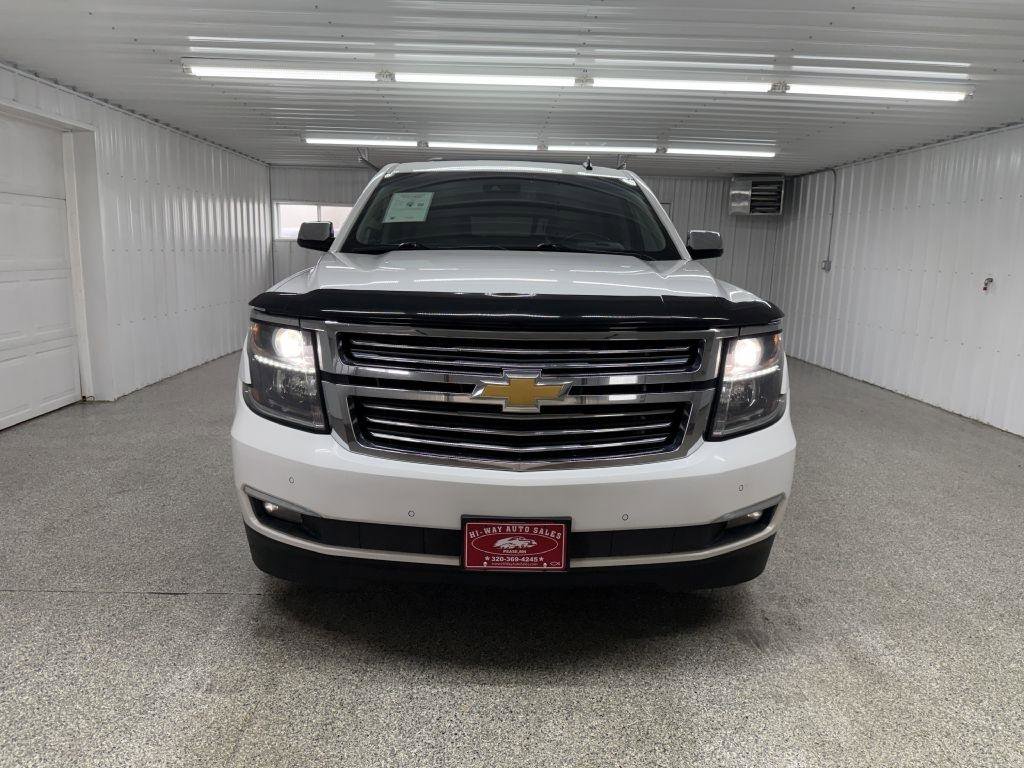 Used 2015 Chevrolet Suburban LTZ image 2