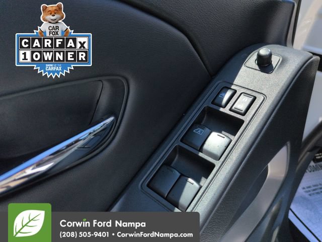 Used 2025 Nissan Frontier SV AWD/4WD image 11