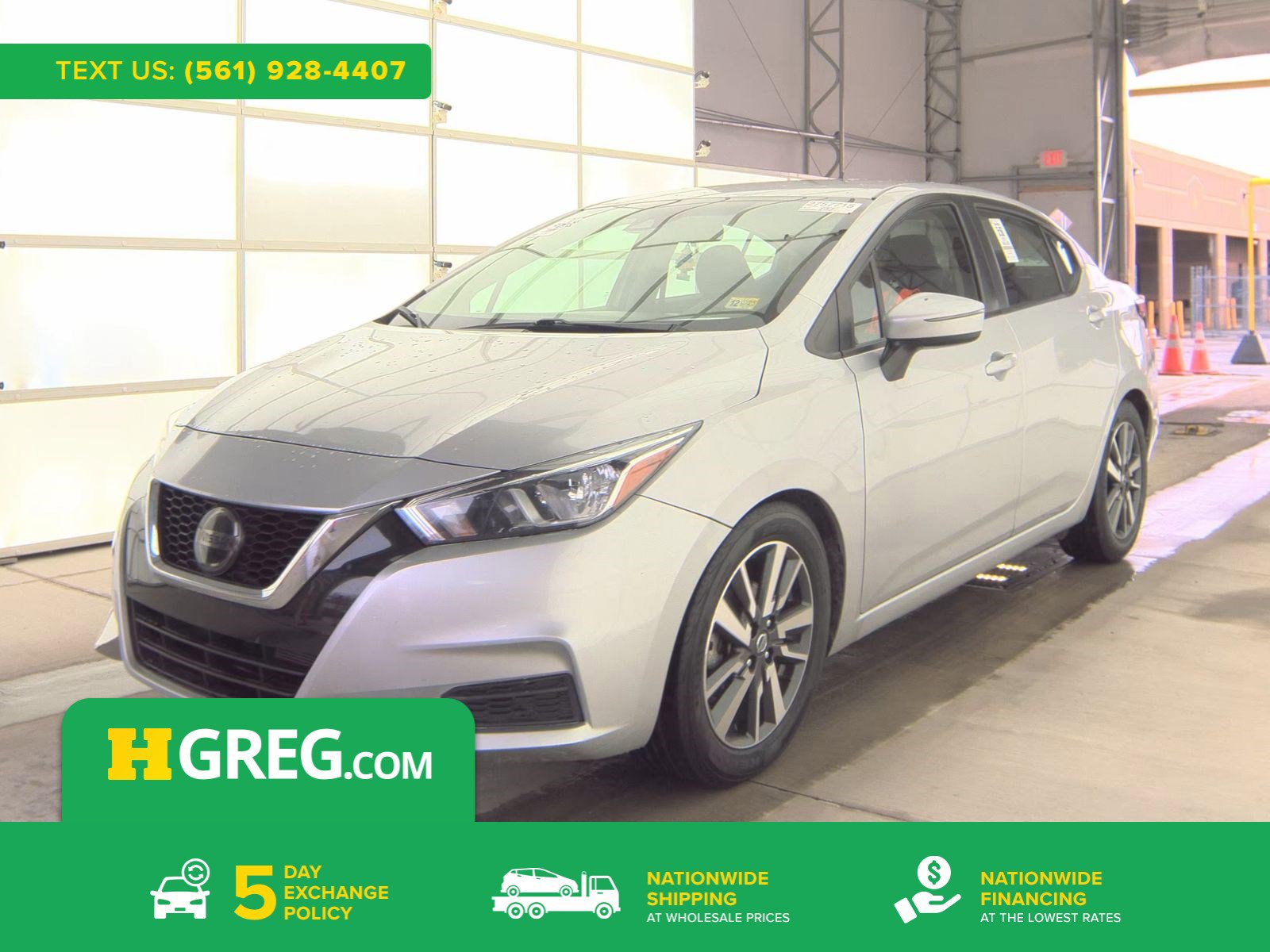 Used 2021 Nissan Versa SV image 1