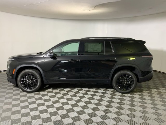 New 2026 Chevrolet Traverse LT w/ Midnight/Sport Edition image 5