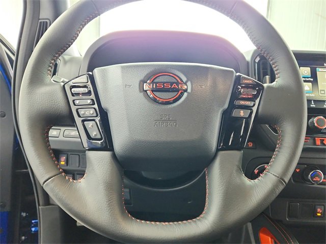 Used 2025 Nissan Frontier PRO-4X image 23