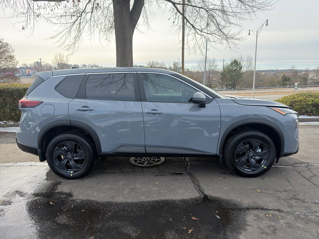 New 2026 Nissan Rogue SV image 8