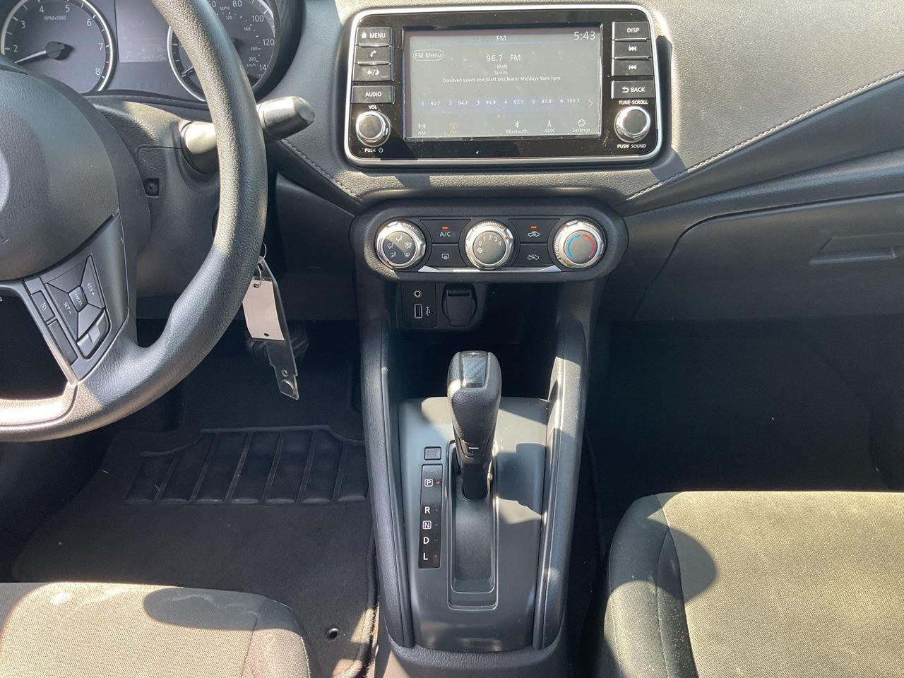 Used 2024 Nissan Versa S FWD image 14
