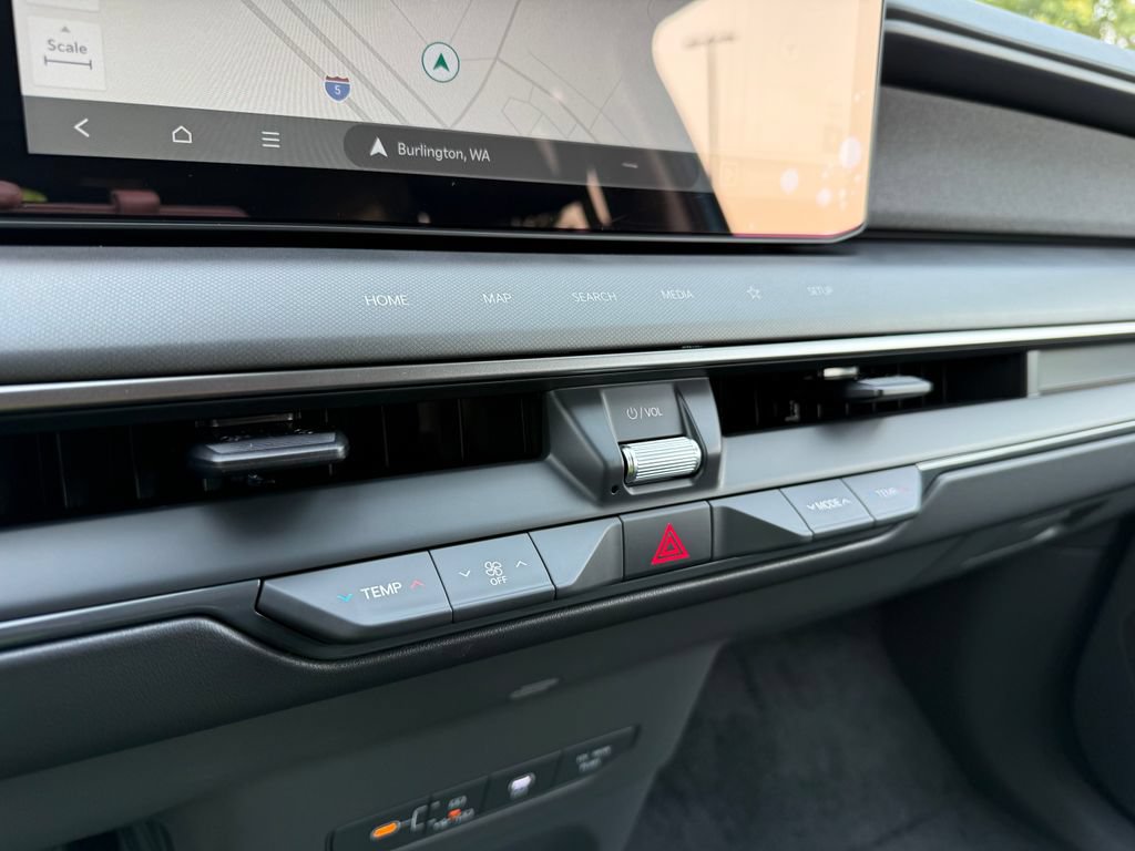 New 2026 Kia EV9 Wind AWD/4WD image 30