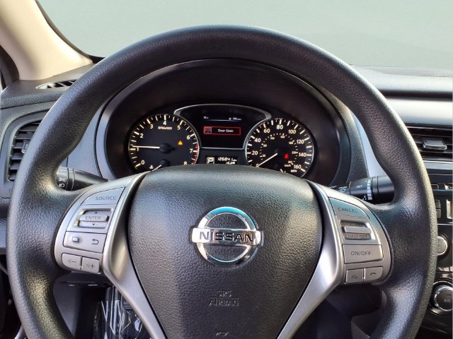 Used 2015 Nissan Altima 2.5 S w/ Power Driver Seat Package FWD image 10