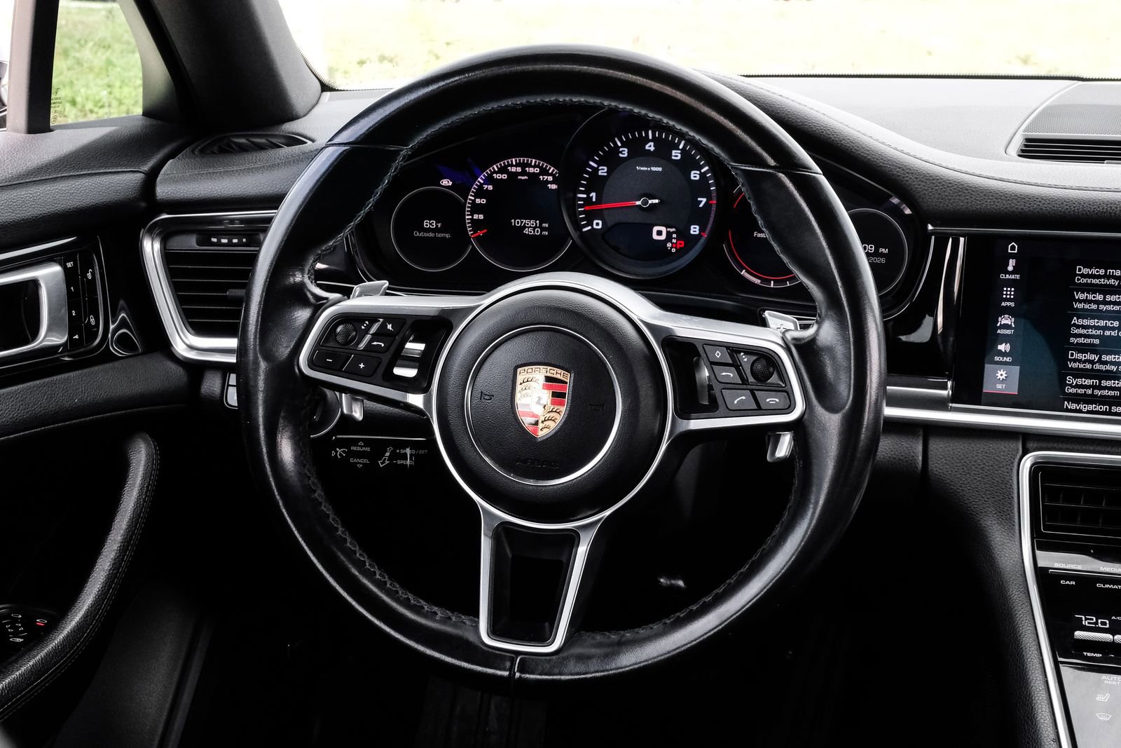 Used 2018 Porsche Panamera 4 AWD/4WD image 18