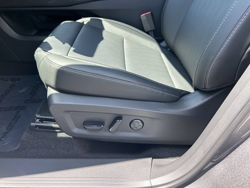 New 2026 Nissan Murano Platinum w/ Cargo Package AWD/4WD image 17