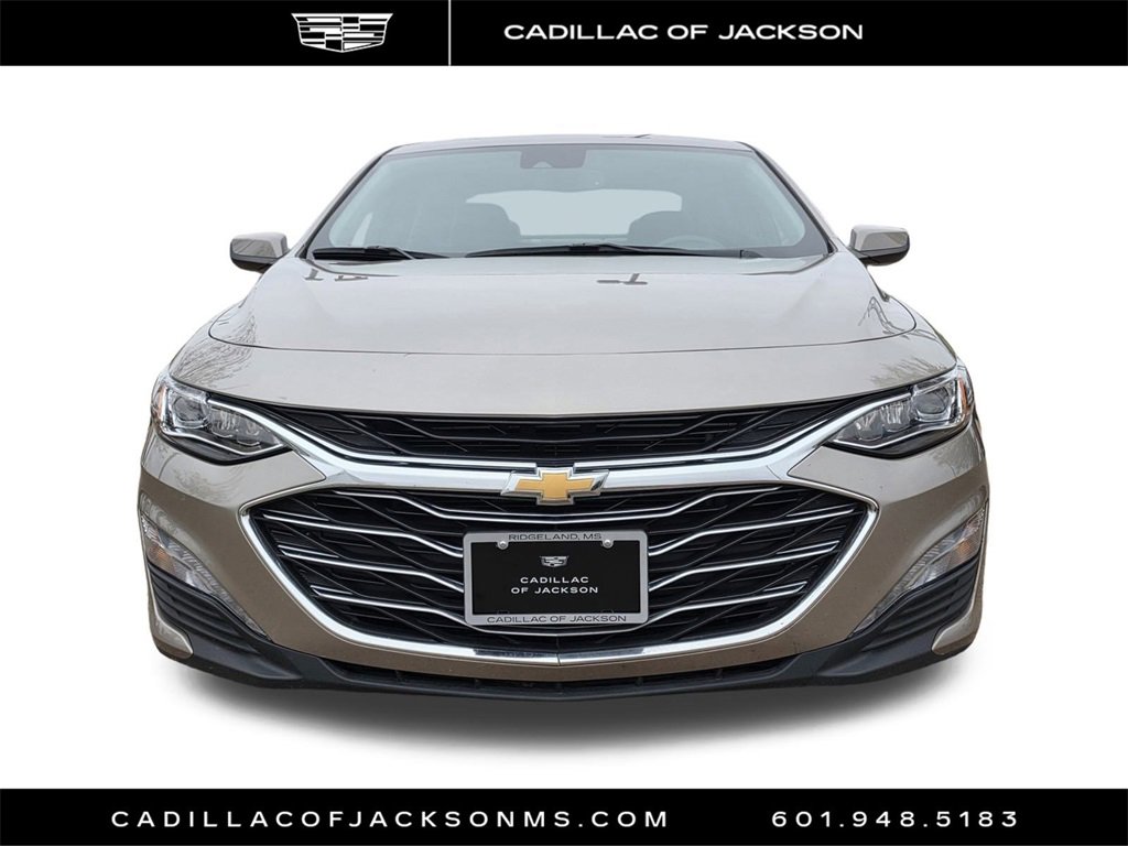 Used 2024 Chevrolet Malibu LT image 2