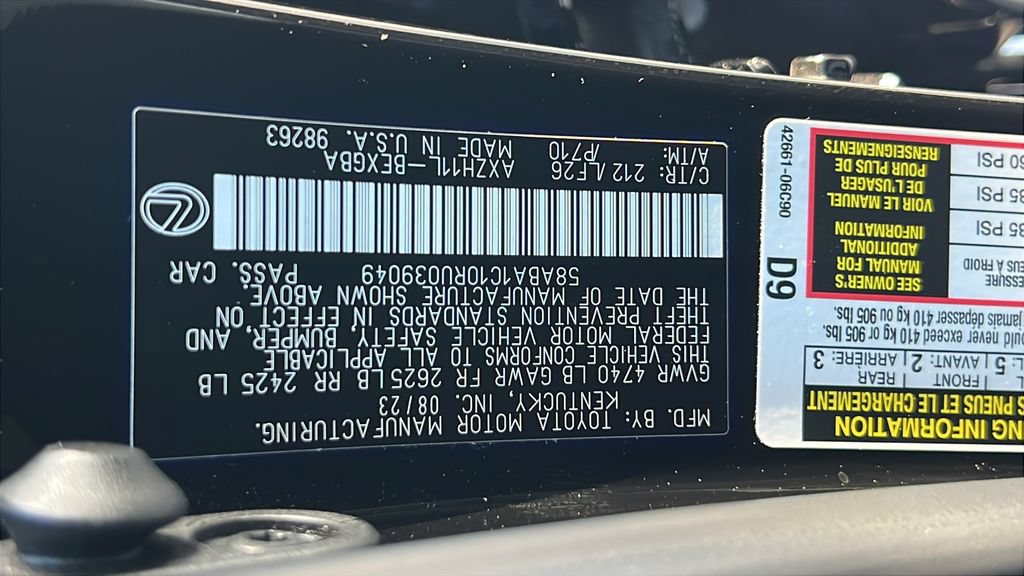 Used 2024 Lexus ES 300h F Sport w/ Accessory Package (Z2) FWD image 23