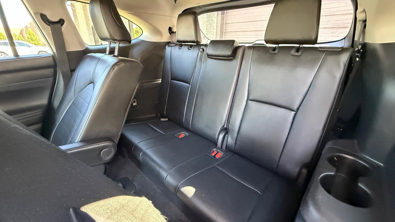 Used 2026 Toyota Highlander XLE AWD/4WD image 21