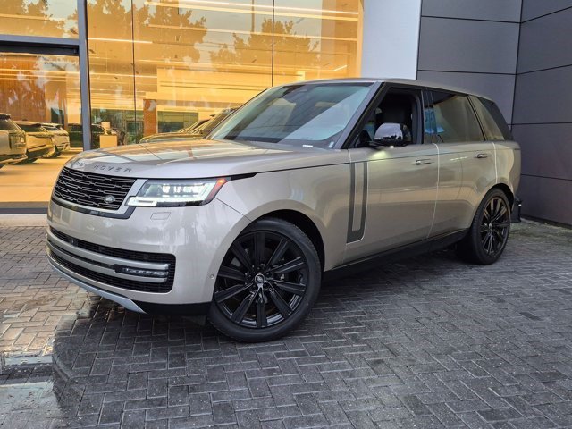 Used 2025 Land Rover Range Rover SE AWD/4WD image 1