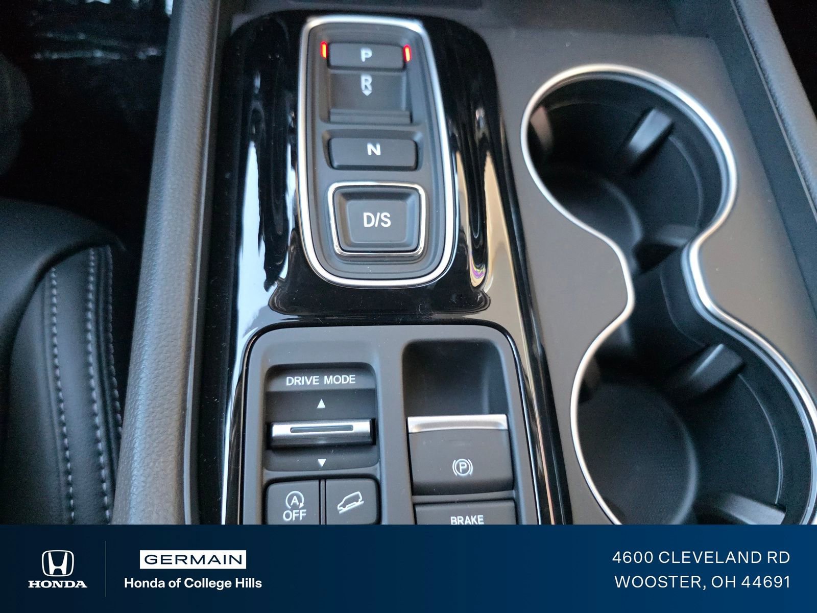 New 2025 Honda Pilot Touring image 19