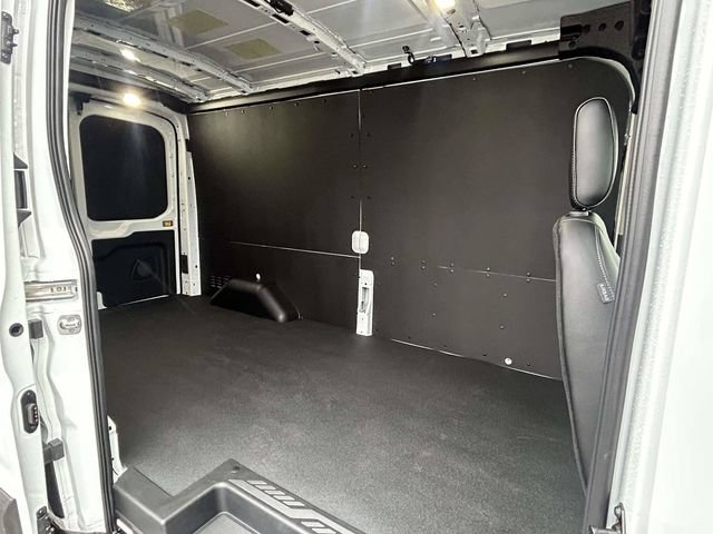 New 2026 Ford Transit 250 148 Medium Roof w/ Load Area Protection Package RWD image 6