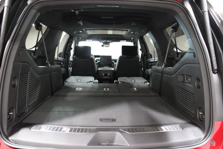 New 2026 GMC Yukon XL AT4 w/ AT4 Premium Plus Package AWD/4WD image 14