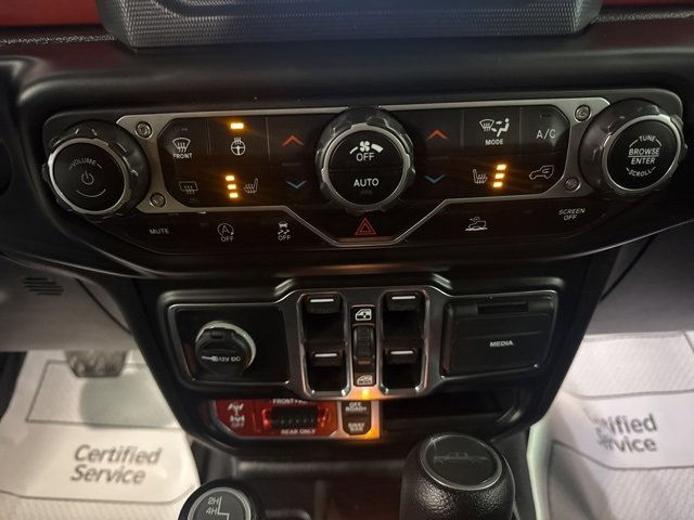 Used 2021 Jeep Gladiator Rubicon w/ Cold Weather Group image 15