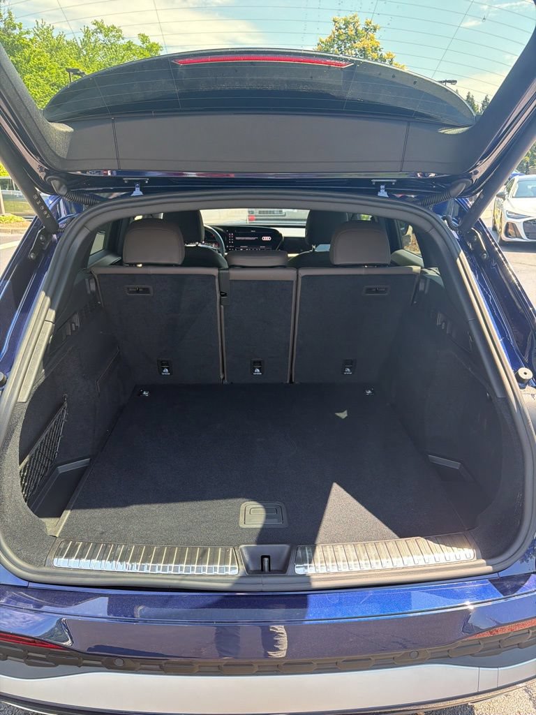 Certified 2025 Audi Q5 Premium w/ Convenience Package AWD/4WD image 14
