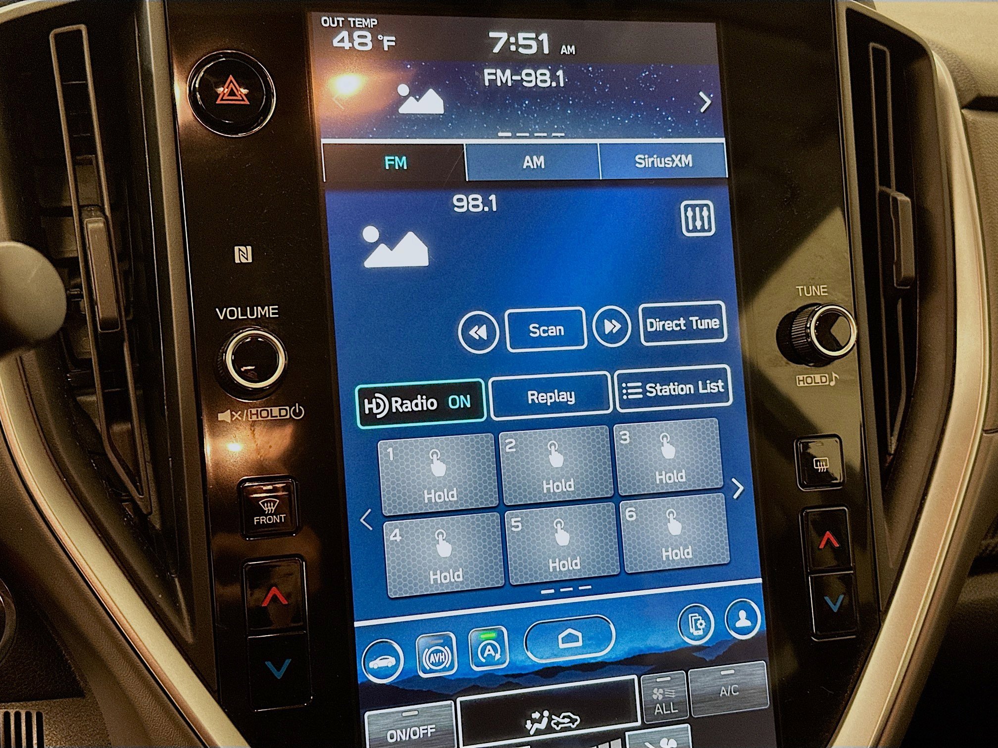 Used 2024 Subaru Crosstrek 2.0i Premium image 21