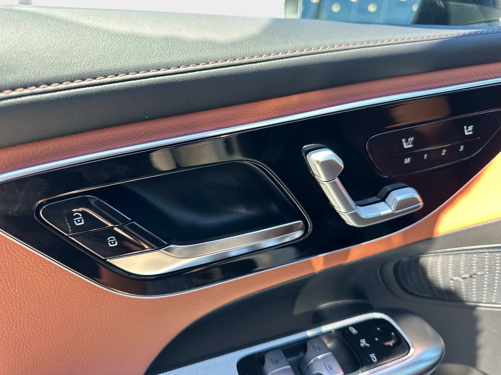 New 2026 Mercedes-Benz GLC 43 AMG AMG  43 4MATIC SUV image 17