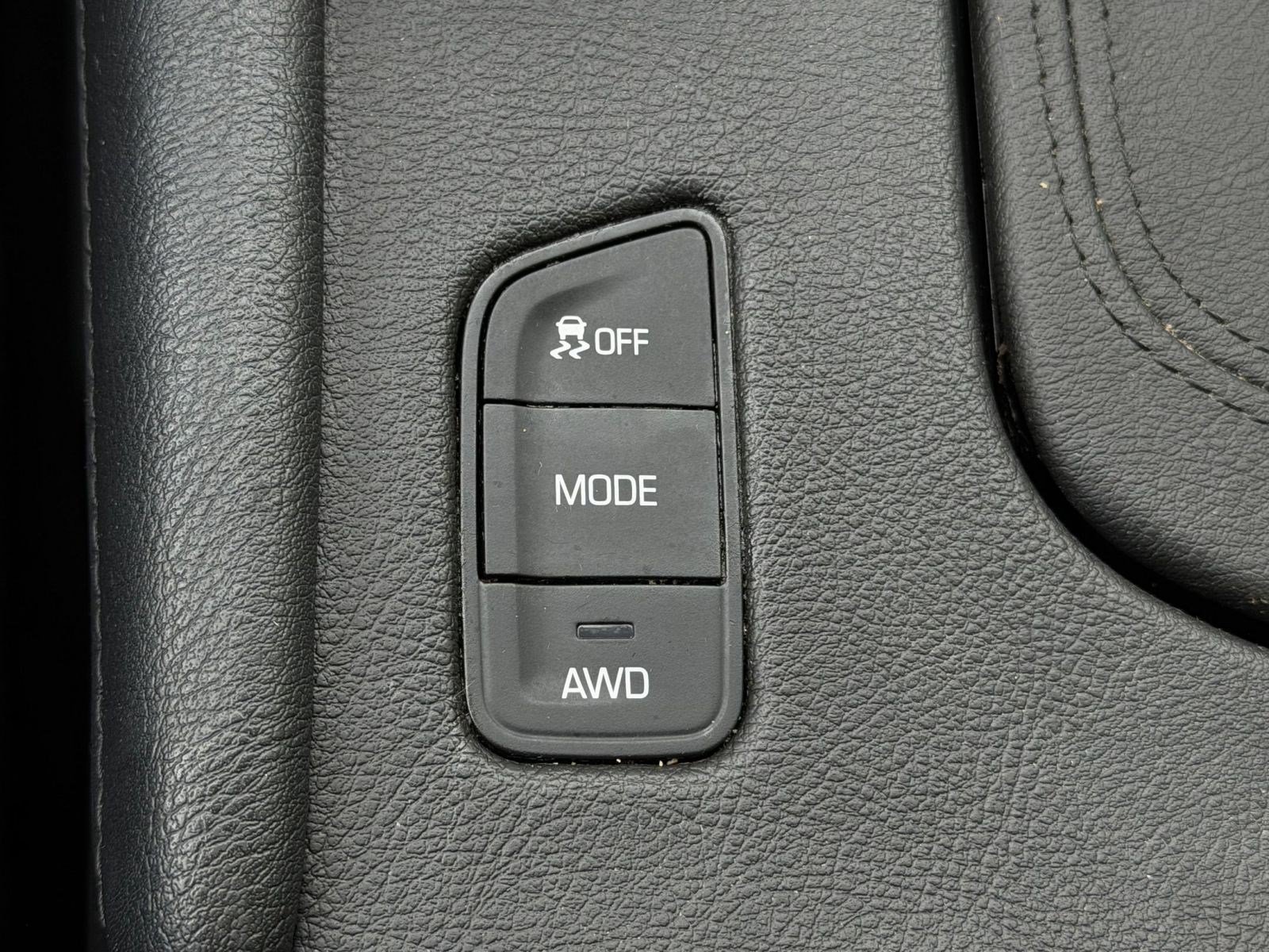 Used 2018 Cadillac XT5 Luxury w/ Driver Awareness Package AWD/4WD image 24