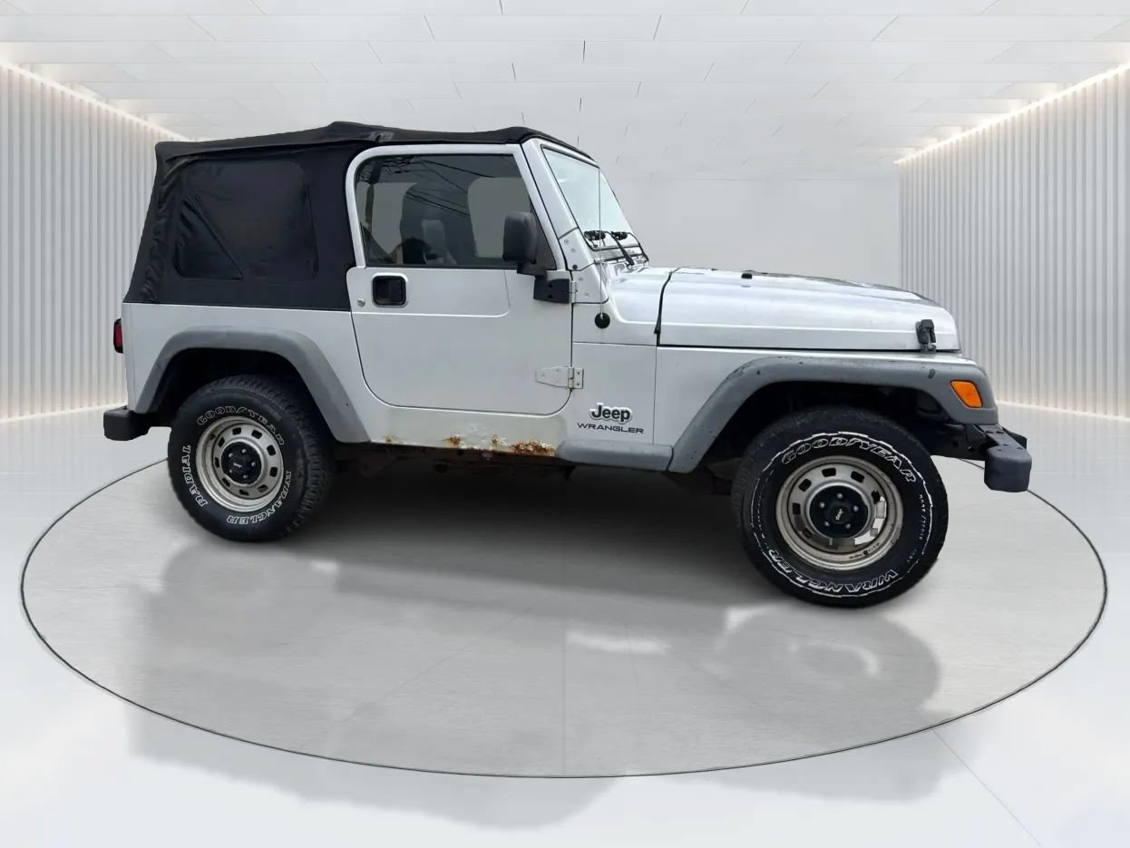 Used 2005 Jeep Wrangler SE AWD/4WD image 8