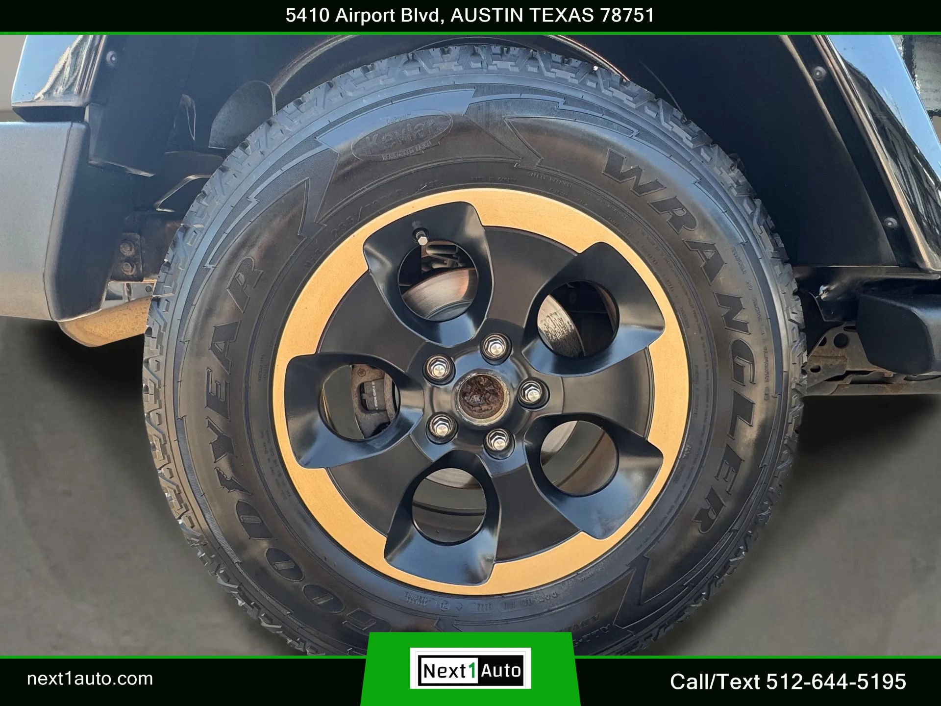 Used 2014 Jeep Wrangler Unlimited Sahara AWD/4WD image 39