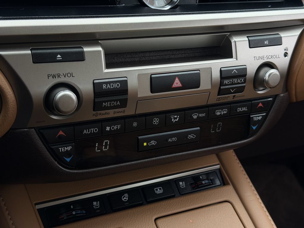 Used 2016 Lexus ES 350 FWD image 19